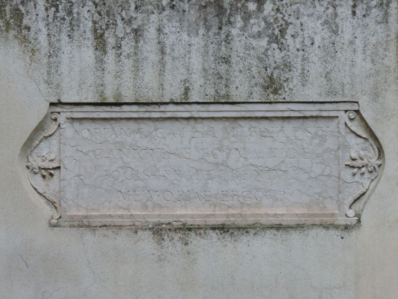 lapide commemorativa, elemento d'insieme di Giulio Romano (attribuito) - bottega mantovana (secondo quarto sec. XVI)