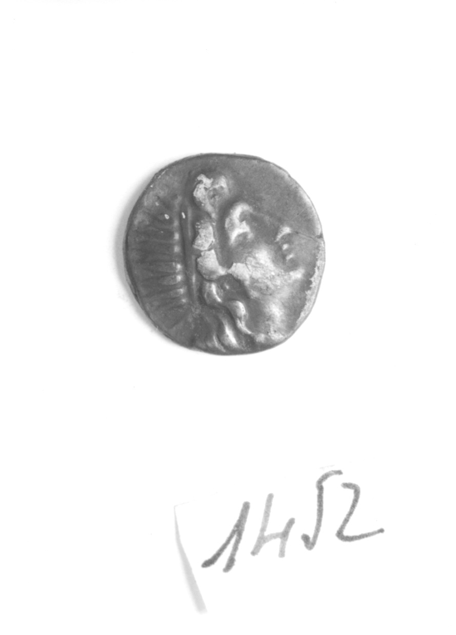 moneta - ambito romano (prima metà sec. IV d.C)