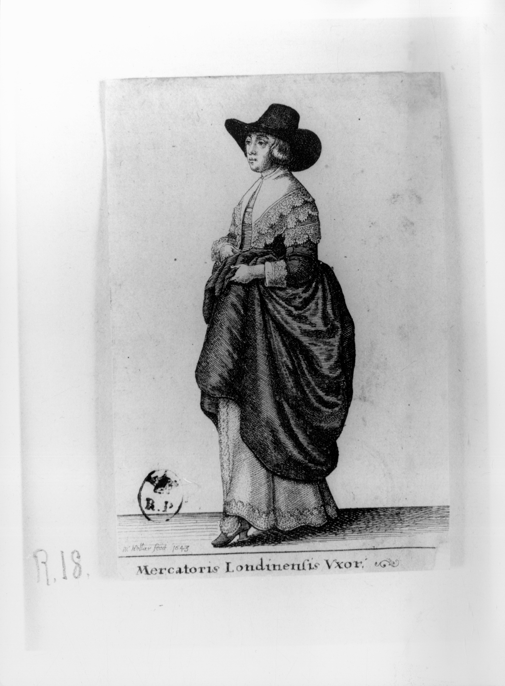 Mercatoris Londinensis Uxor, figura femminile in costume londinese (stampa smarginata, serie) di Hollar Wenzel (secondo quarto sec. XVII)