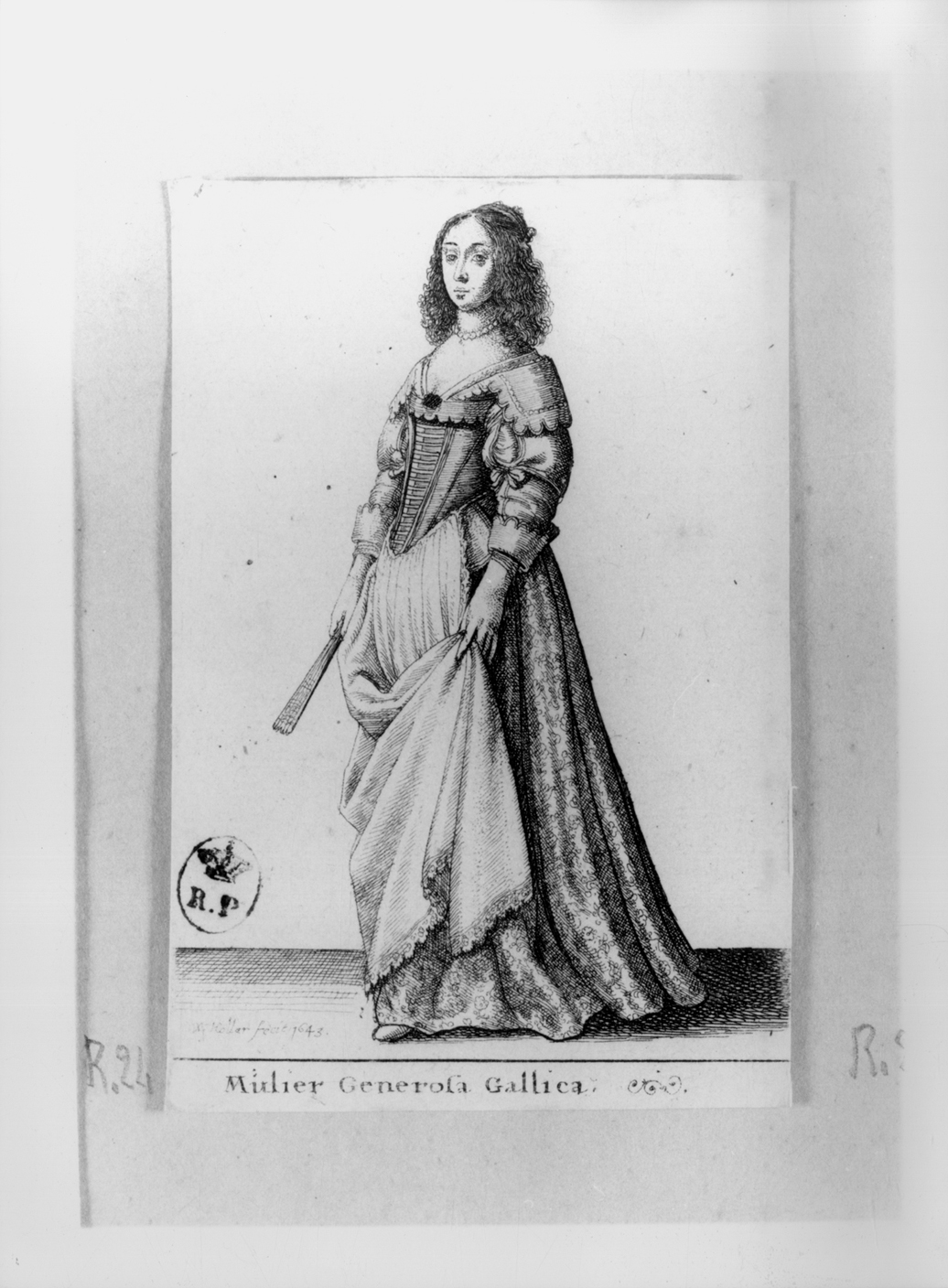 Mulier Generosa Gallica, figura femminile in costume francese (stampa smarginata, serie) di Hollar Wenzel (secondo quarto sec. XVII)