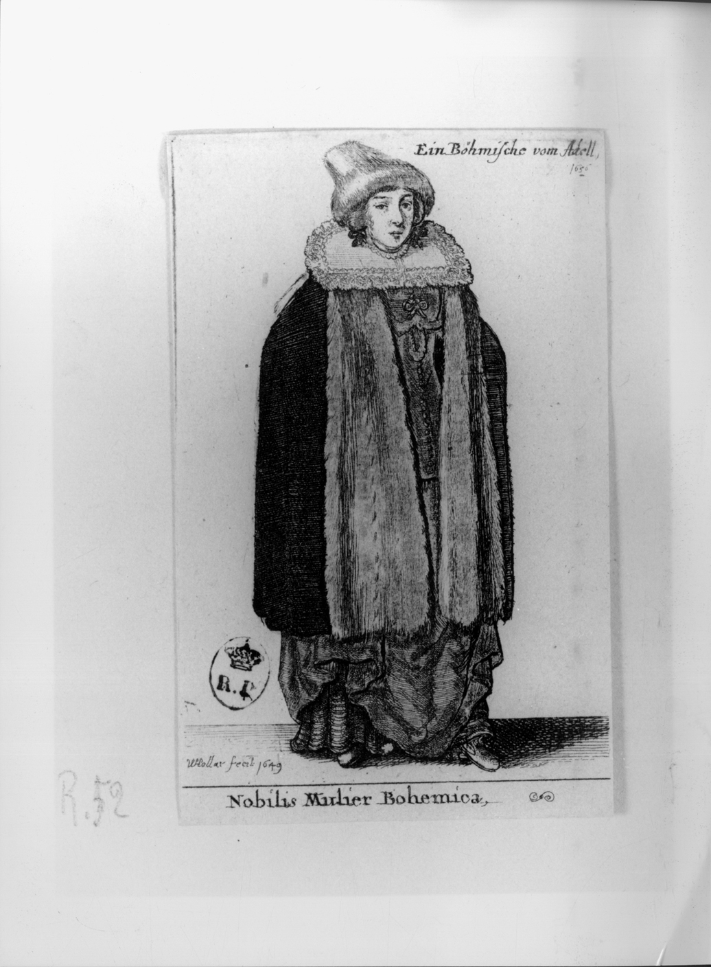 Nobilis Mulier Bohemica, figura femminile in costume boemo (stampa smarginata, serie) di Hollar Wenzel (secondo quarto sec. XVII)