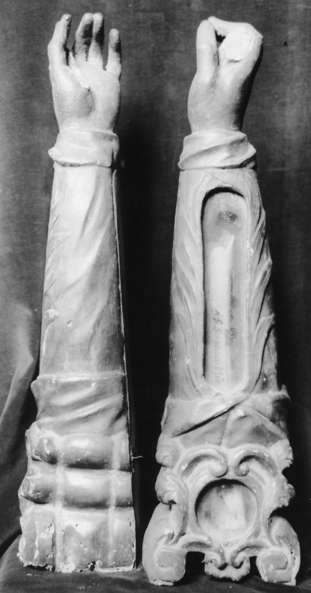 reliquiario antropomorfo - a braccio, serie - ambito piemontese (sec. XVII)