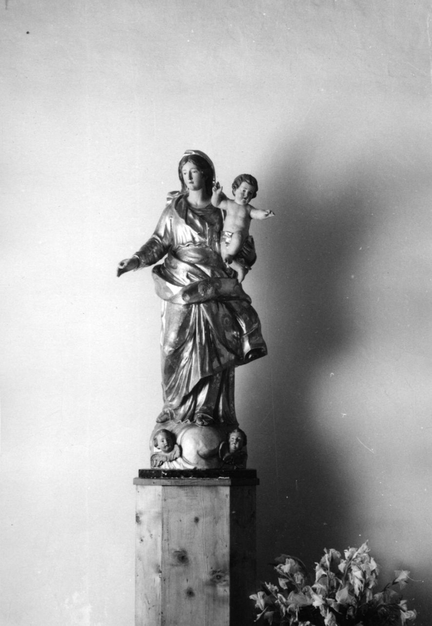 Madonna con Bambino (scultura, opera isolata) - ambito piemontese (sec. XIX)