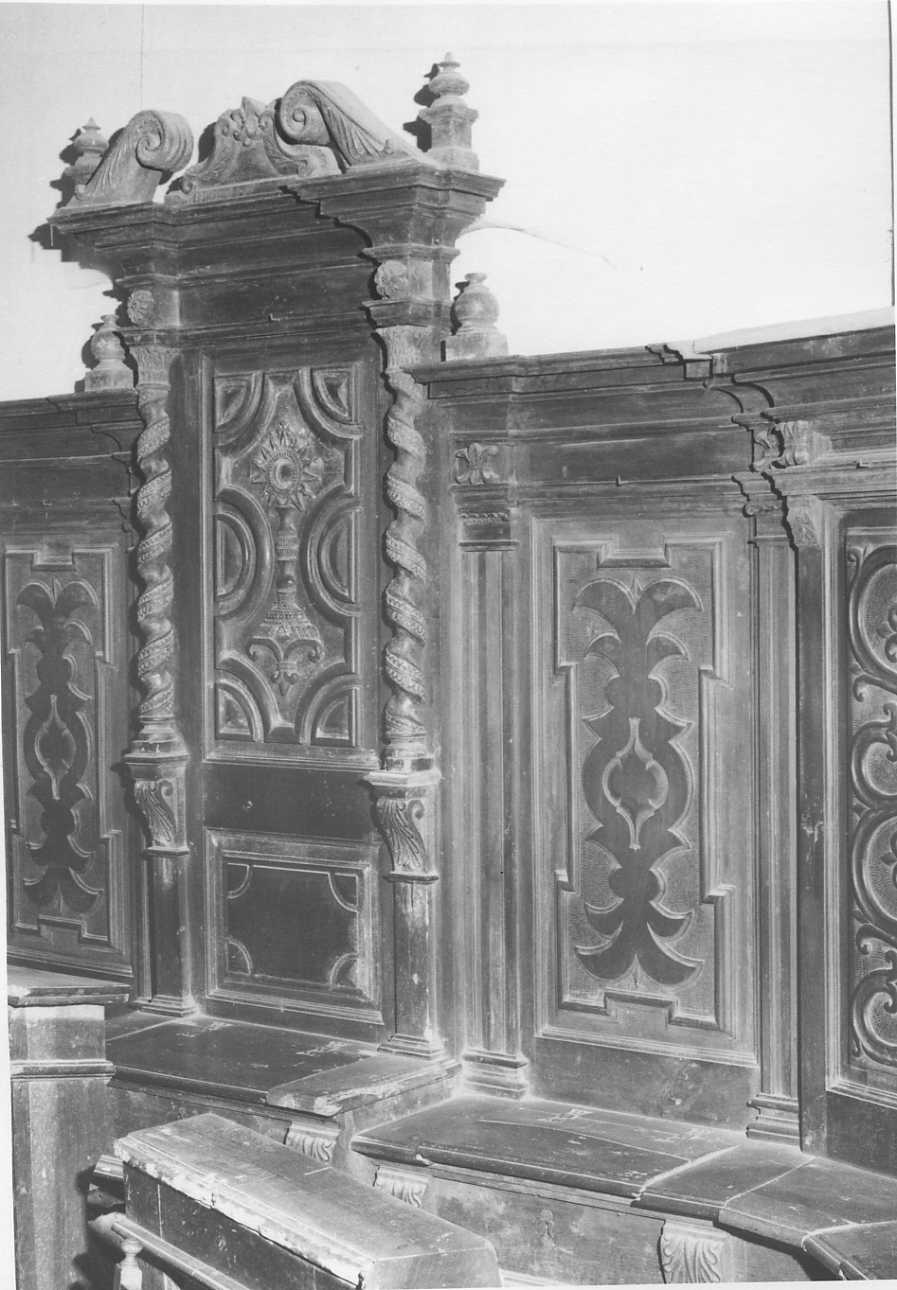 stalli del coro, opera isolata - ambito cuneese (sec. XVIII)