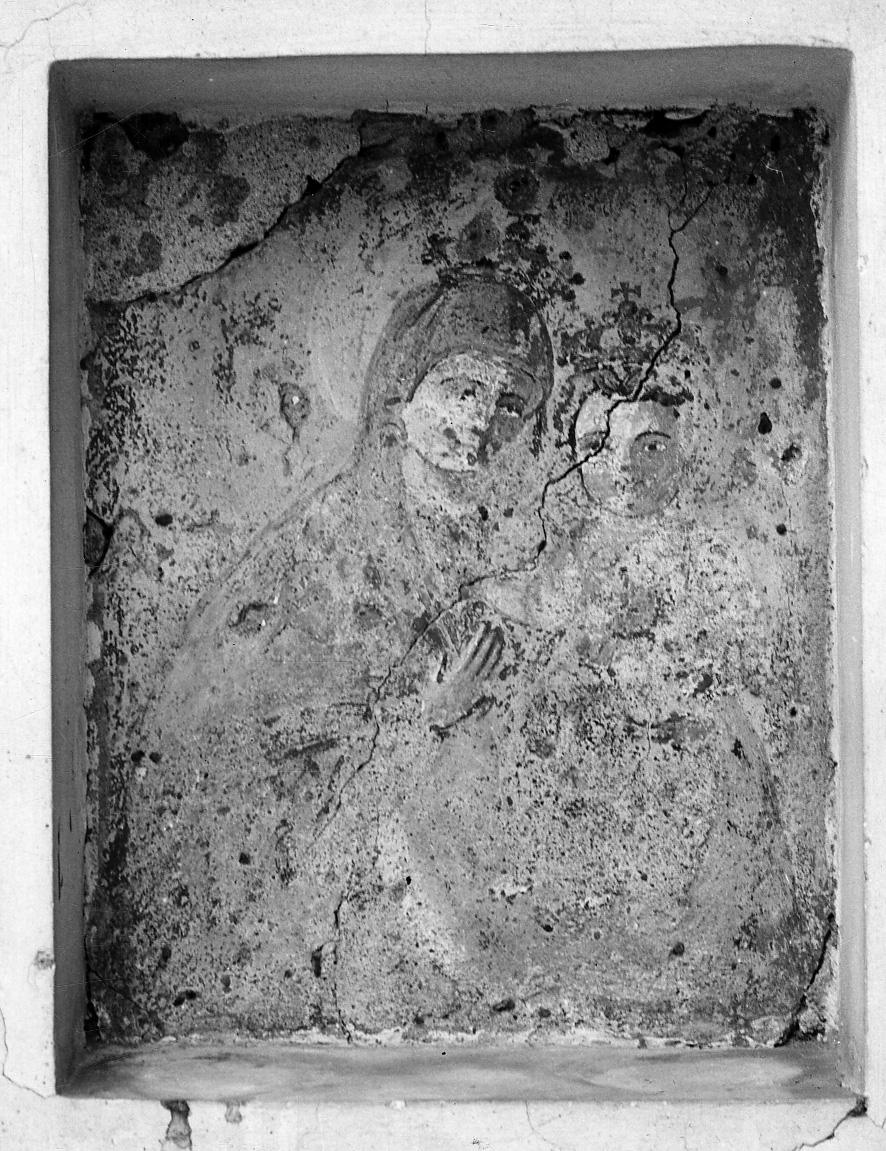 MADONNA CON BAMBINO (dipinto murale, opera isolata) - ambito piemontese (seconda metà sec. XIX)