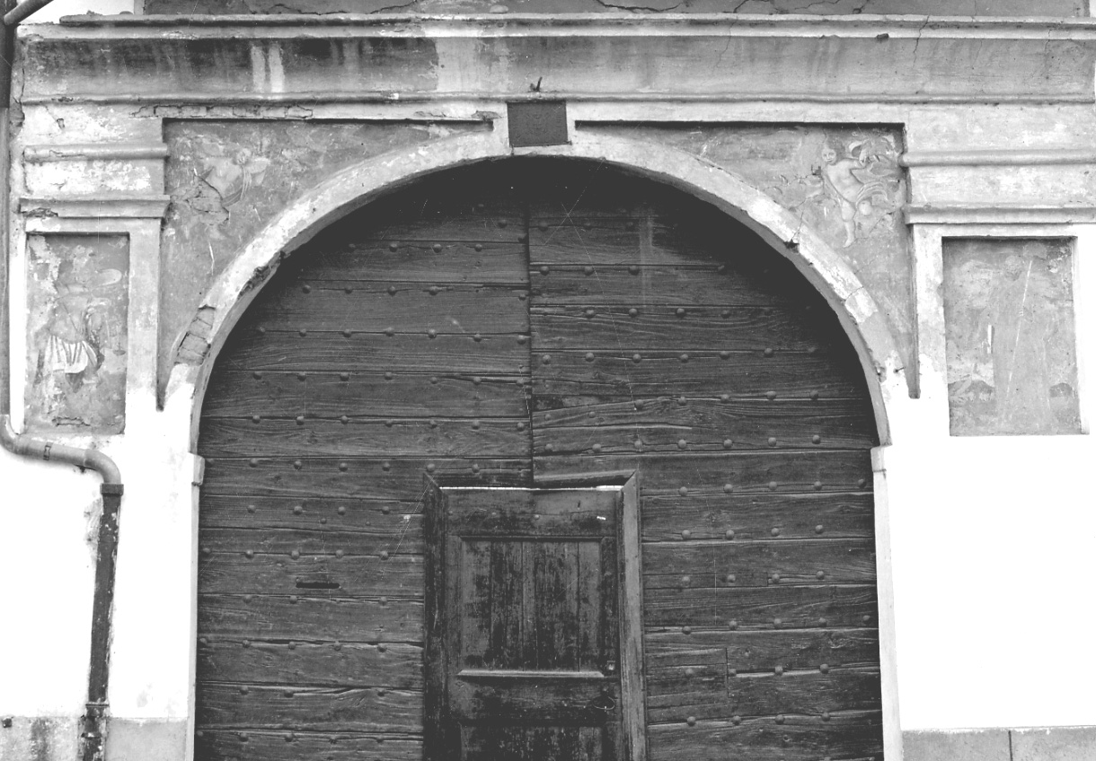 ANGELI CON GHIRLANDE DI FIORI (dipinto murale, elemento d'insieme) - ambito piemontese (primo quarto sec. XX)