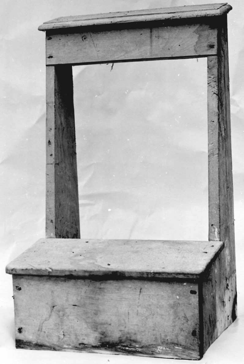 inginocchiatoio, opera isolata - bottega della Valsesia (prima metà sec. XIX)