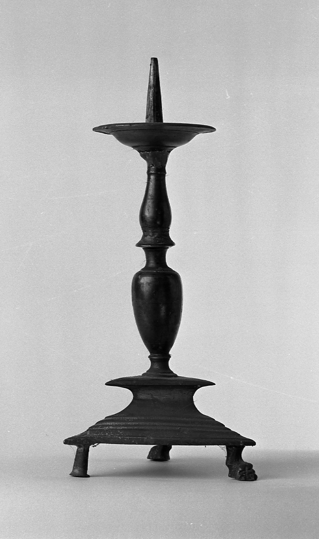 candeliere, serie - bottega lombardo-piemontese (sec. XVII)