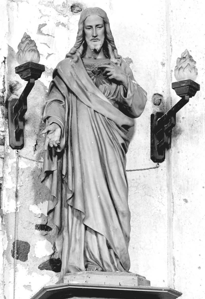 Sacro Cuore di Gesù (statua, opera isolata) di Nardini G. Ditta (sec. XX)