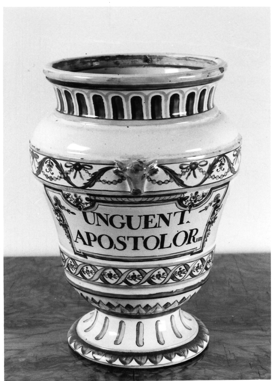 emblema della città di Torino (albarello, elemento d'insieme) di Rossetti Manifattura (fine sec. XVIII)