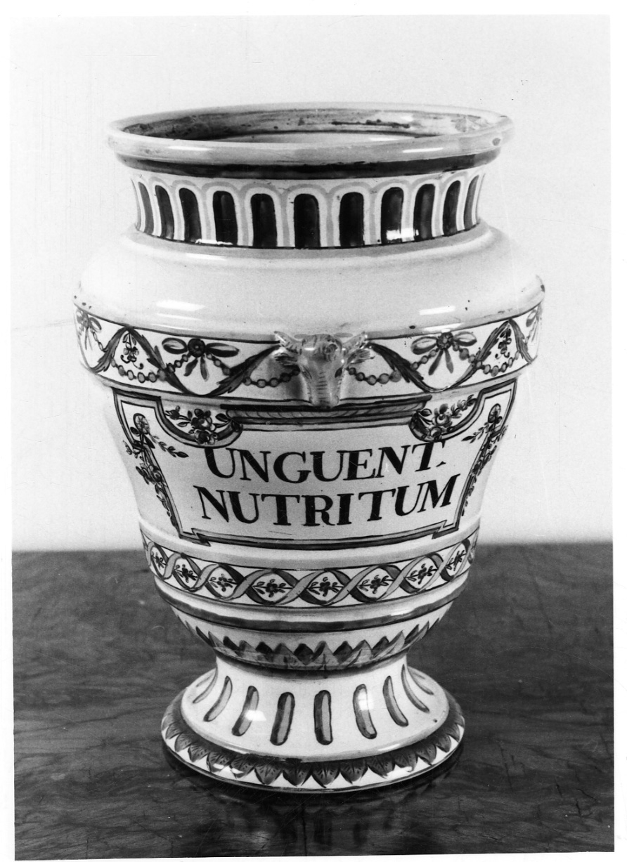 emblema della città di Torino (albarello, elemento d'insieme) di Rossetti Manifattura (fine sec. XVIII)