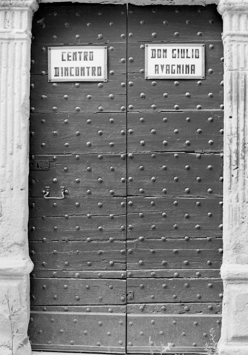 porta, opera isolata - bottega cuneese (fine/ inizio secc. XIX/ XX)