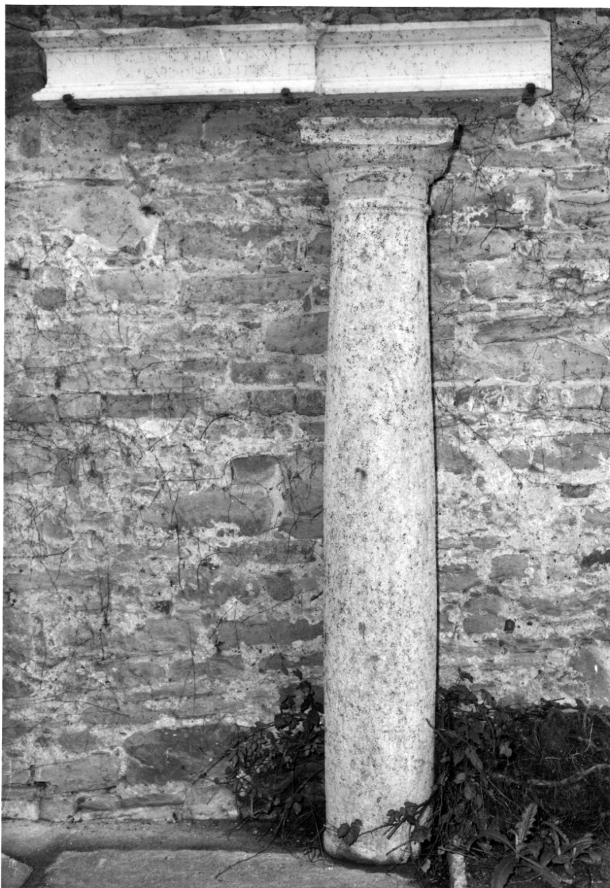 colonnina, opera isolata - ambito ligure-piemontese (sec. XIV)