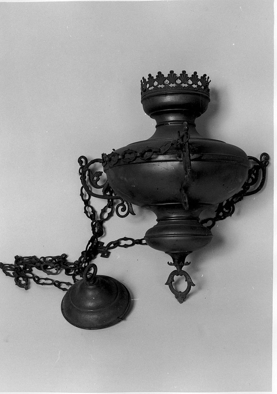 lampada pensile, serie - produzione italiana (ultimo quarto sec. XIX)