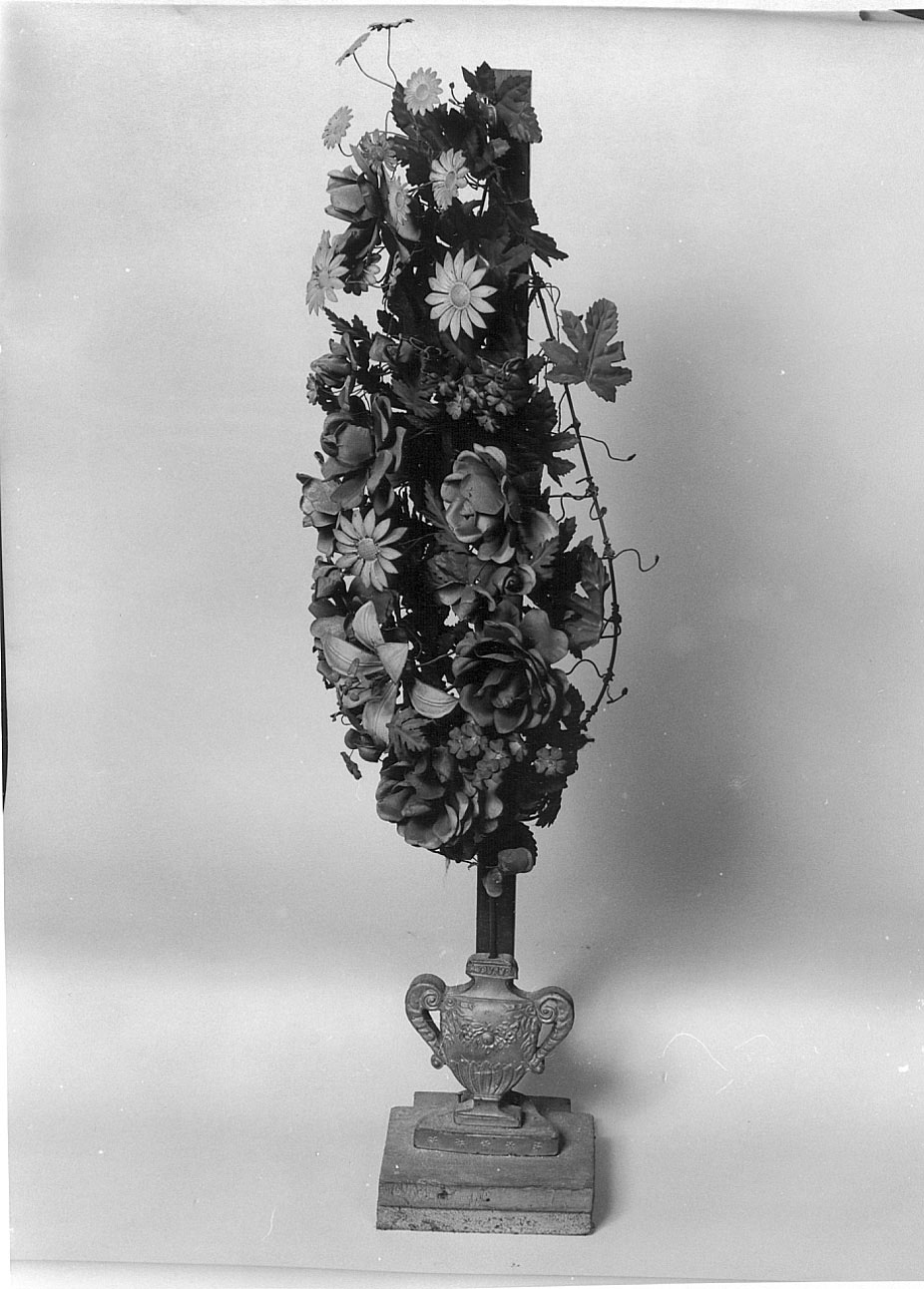 vaso da fiori, serie - ambito ligure-piemontese (sec. XIX)