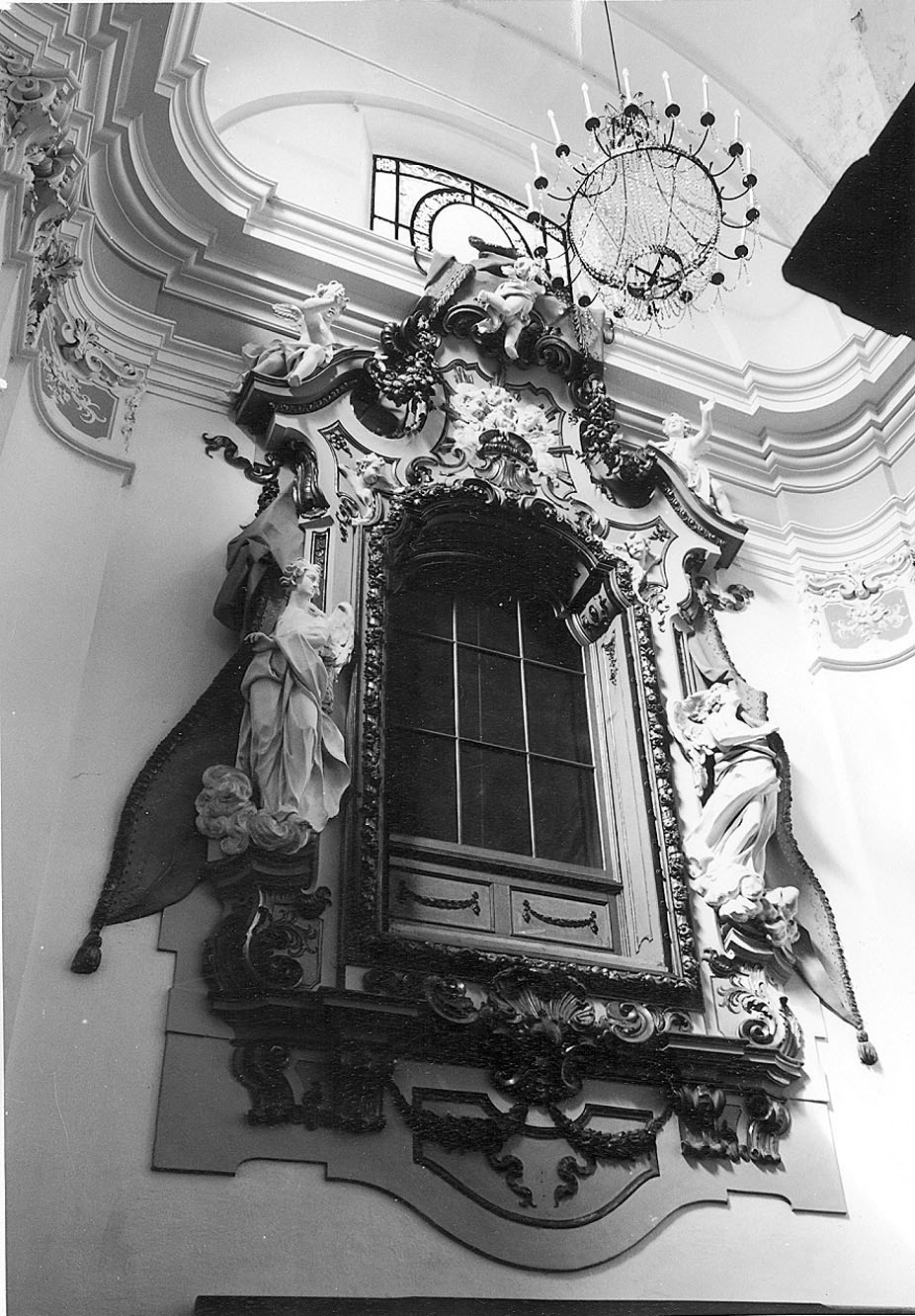 cornice architettonica, opera isolata - bottega ligure (prima metà sec. XVIII)