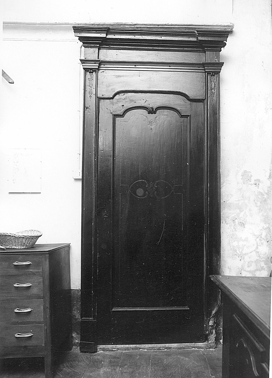porta, serie - bottega ligure (seconda metà sec. XVIII)