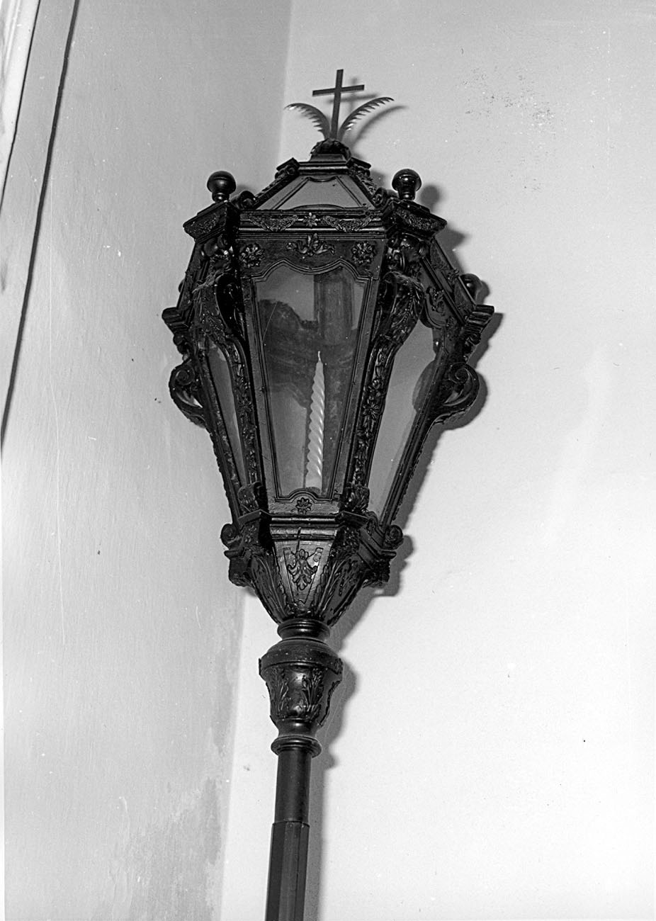 lanterna processionale, serie - bottega ligure (ultimo quarto sec. XVIII)