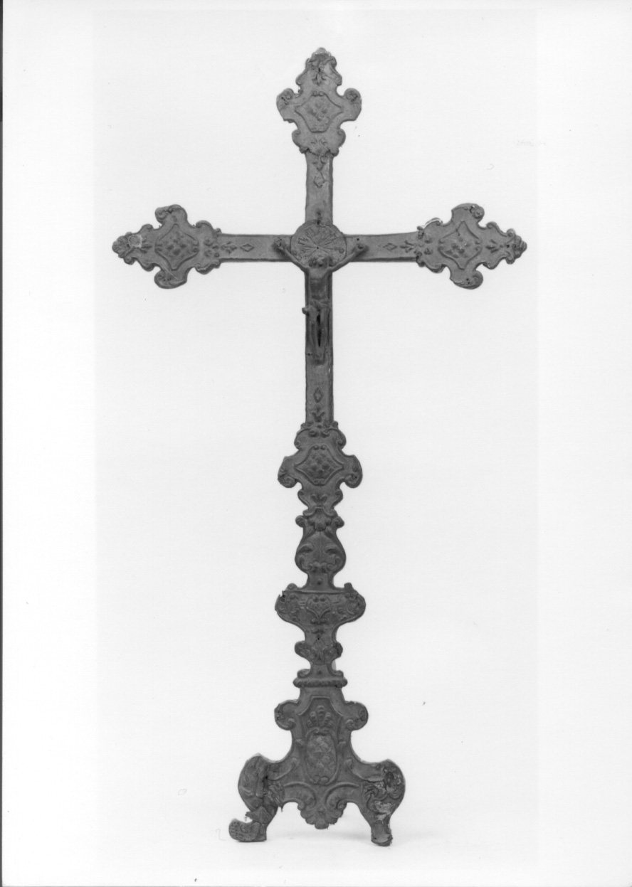 croce d'altare - manifattura alessandrina (seconda metà sec. XVIII)