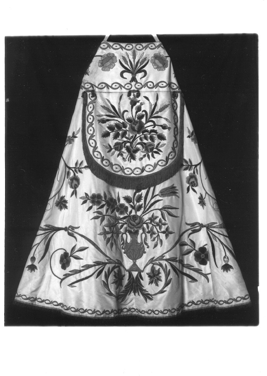 piviale, elemento d'insieme - manifattura piemontese (metà sec. XIX)