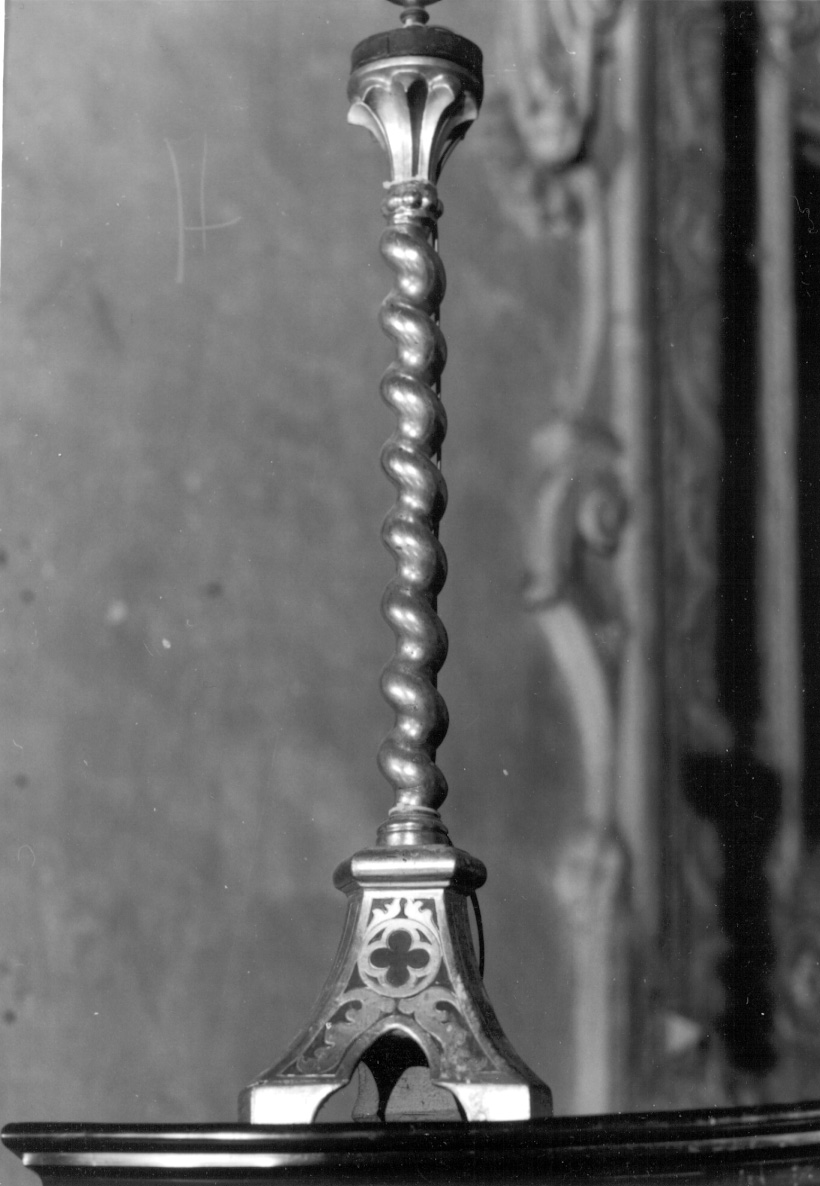 candeliere d'altare, serie - ambito piemontese (inizio sec. XX)