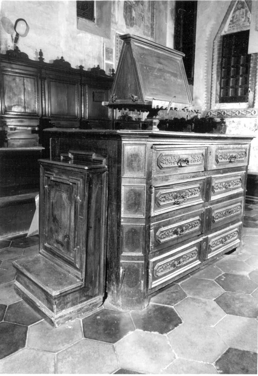 mobile da sacrestia, opera isolata - ambito lombardo (seconda metà sec. XVII)