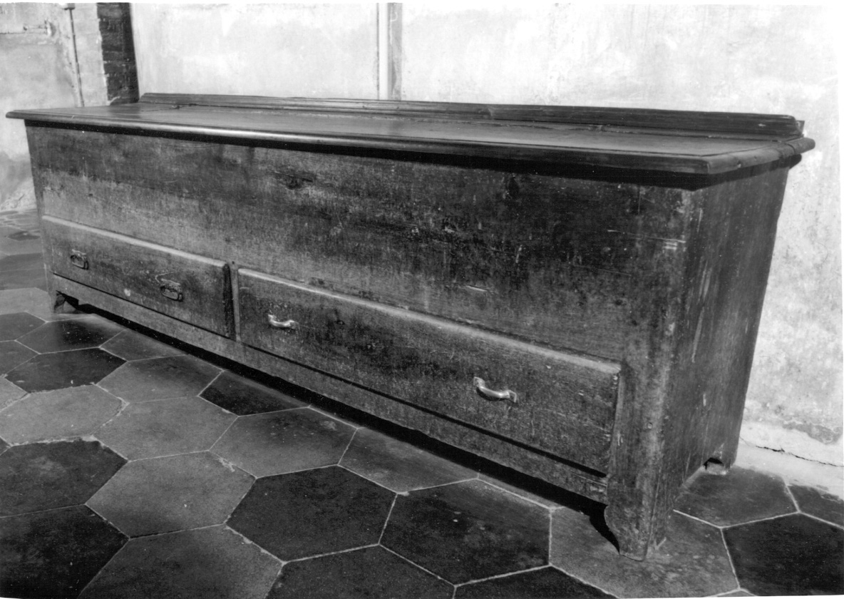 cassapanca, opera isolata - ambito piemontese (sec. XIX)