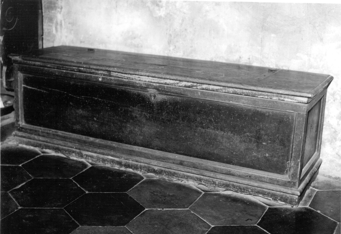 cassapanca, opera isolata - ambito piemontese (prima metà sec. XIX)