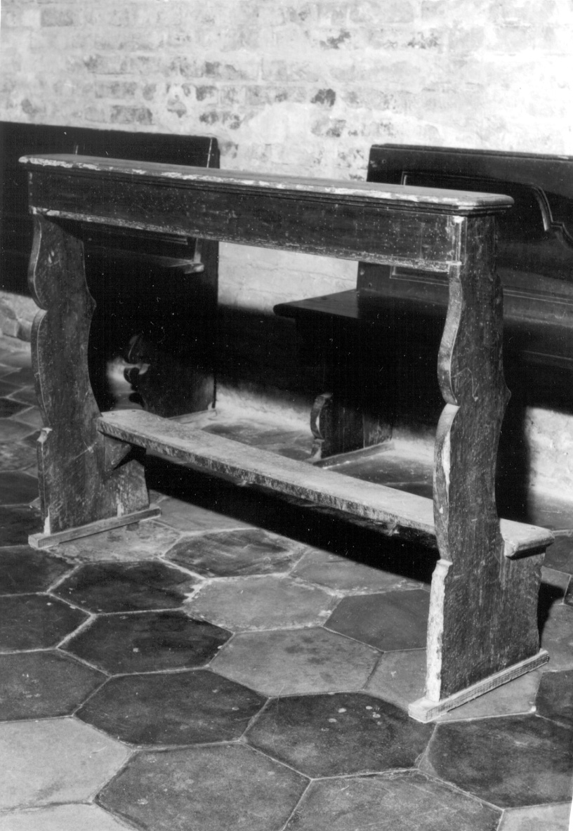 inginocchiatoio, opera isolata - ambito piemontese (sec. XIX)