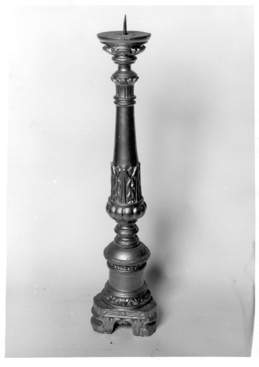 candeliere d'altare, opera isolata - produzione ligure (metà sec. XIX)