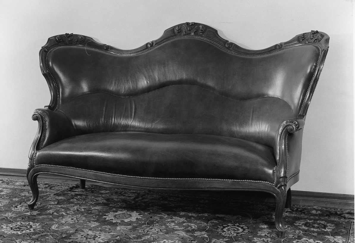 divano, opera isolata - ambito piemontese (inizio sec. XX)