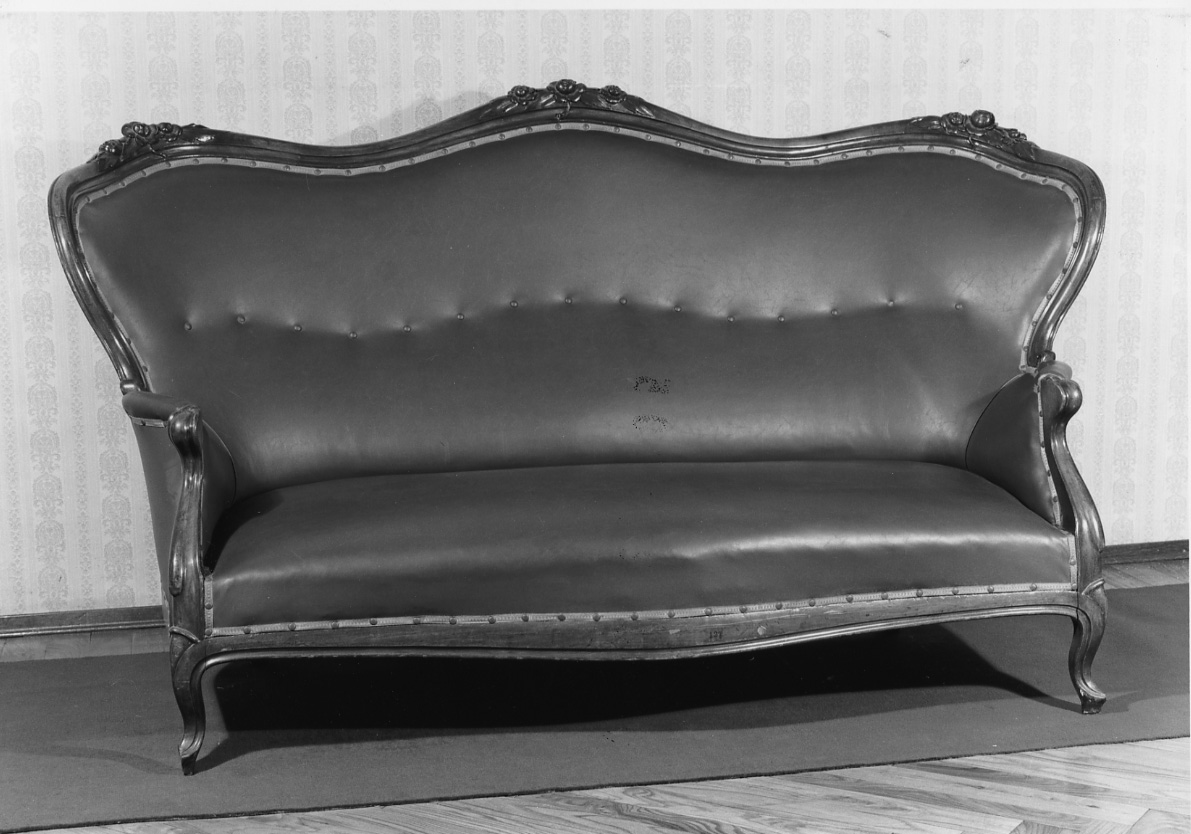 divano, elemento d'insieme - ambito piemontese (fine/ inizio secc. XIX/ XX)