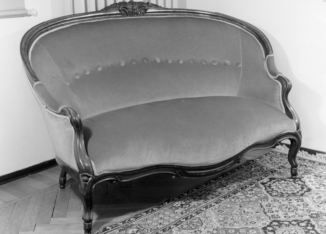 divano, opera isolata - ambito piemontese (inizio sec. XX)