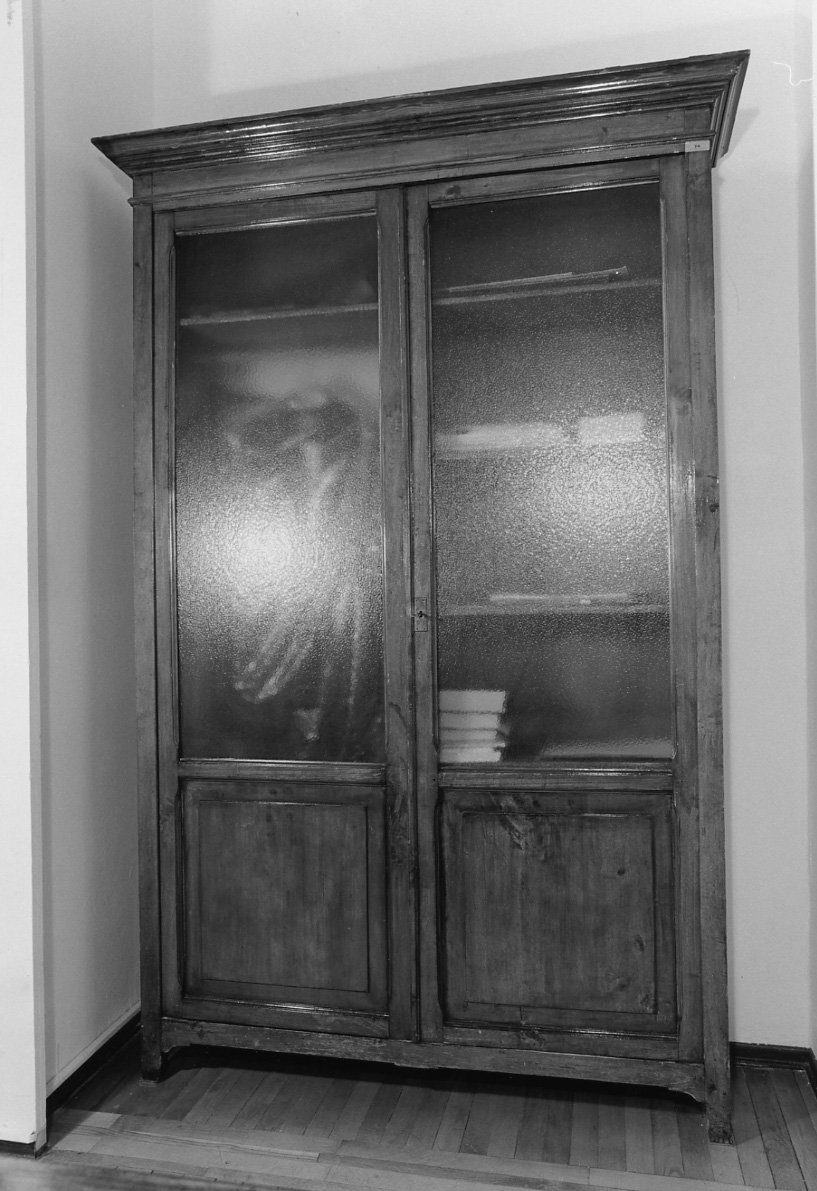 armadio, opera isolata - ambito piemontese (inizio sec. XX)