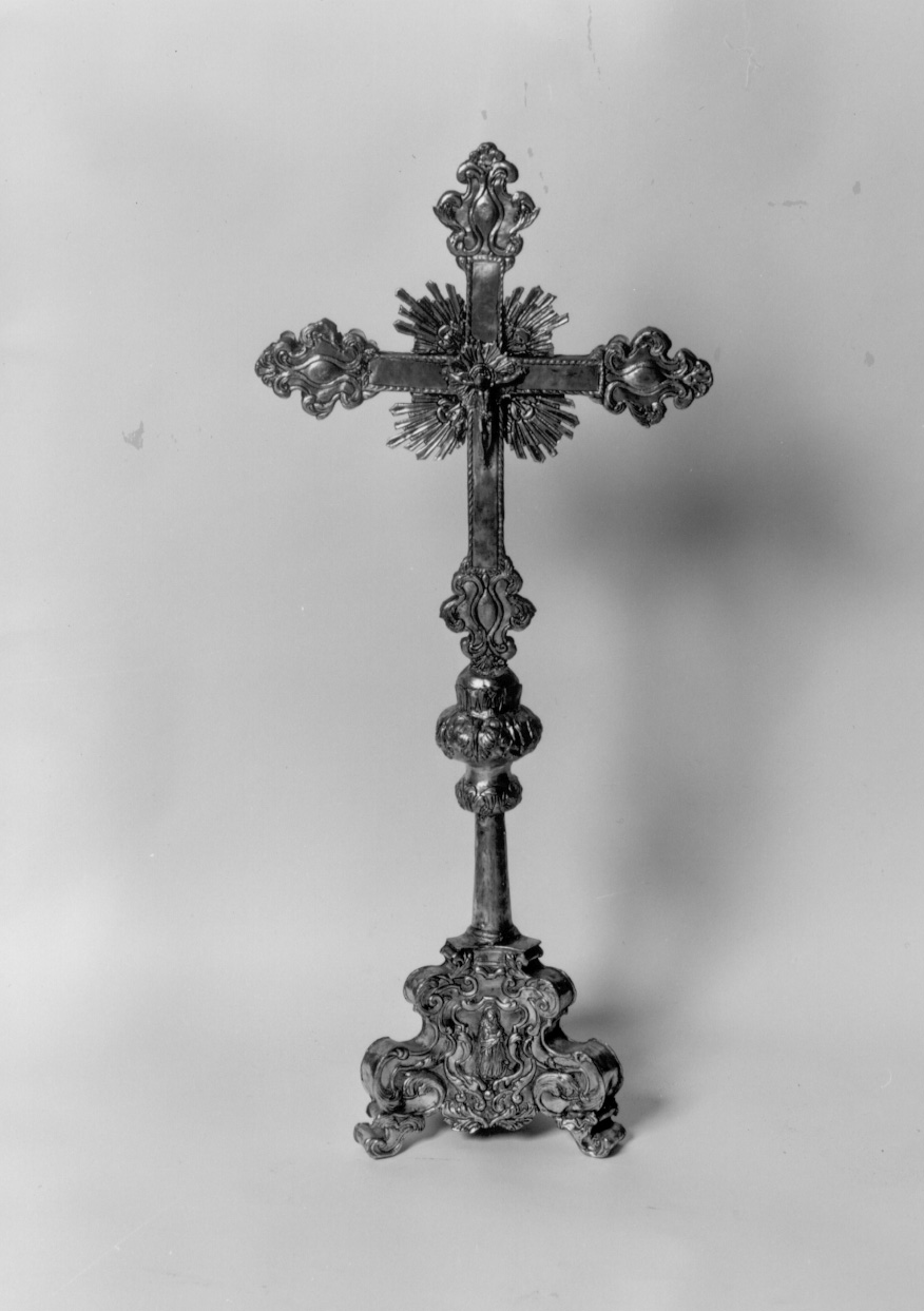 croce d'altare, elemento d'insieme - bottega piemontese (seconda metà sec. XVIII)