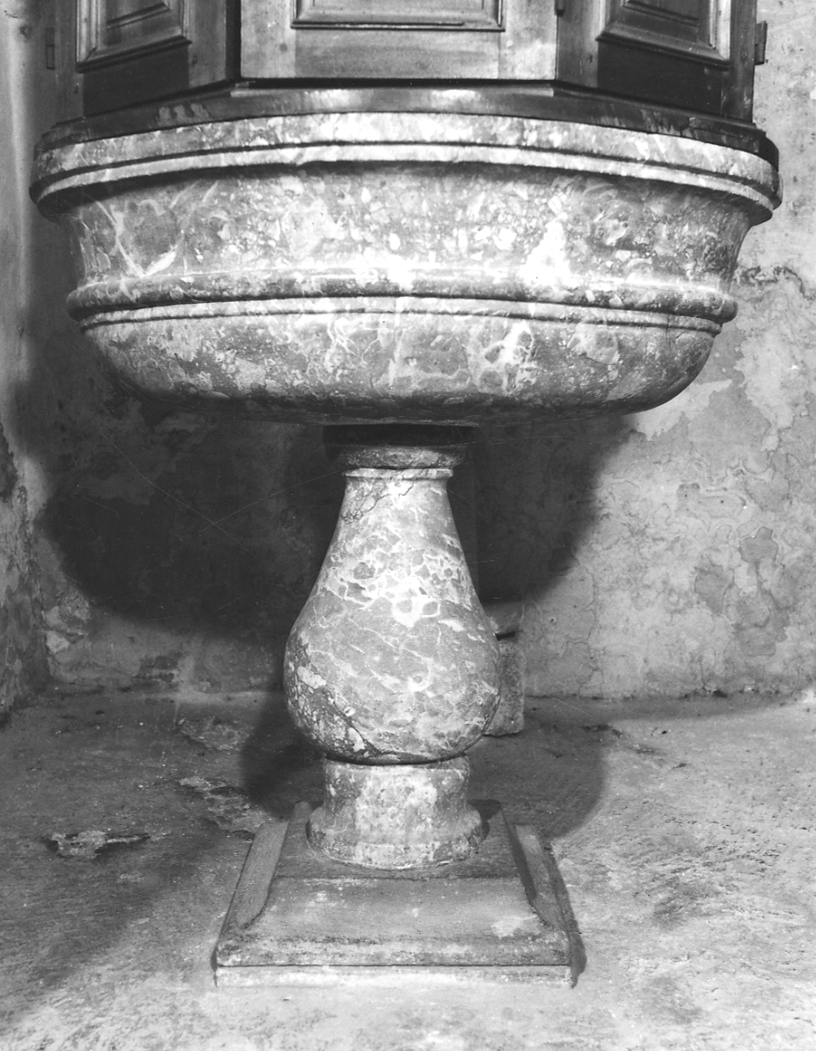 fonte battesimale, opera isolata - ambito dell'Italia settentrionale (sec. XVI)