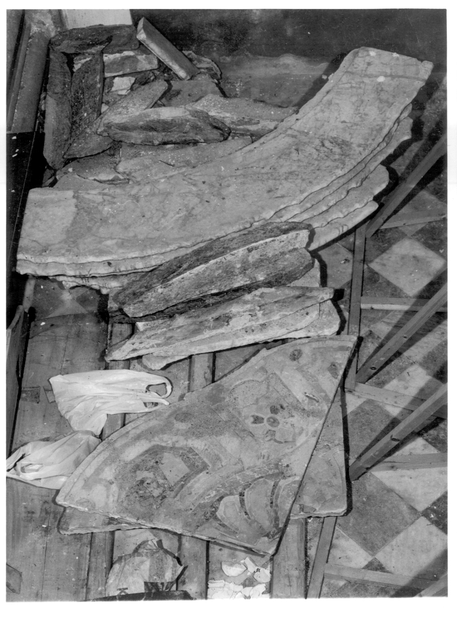 gradino d'altare, frammento - ambito piemontese (?) (metà sec XVII