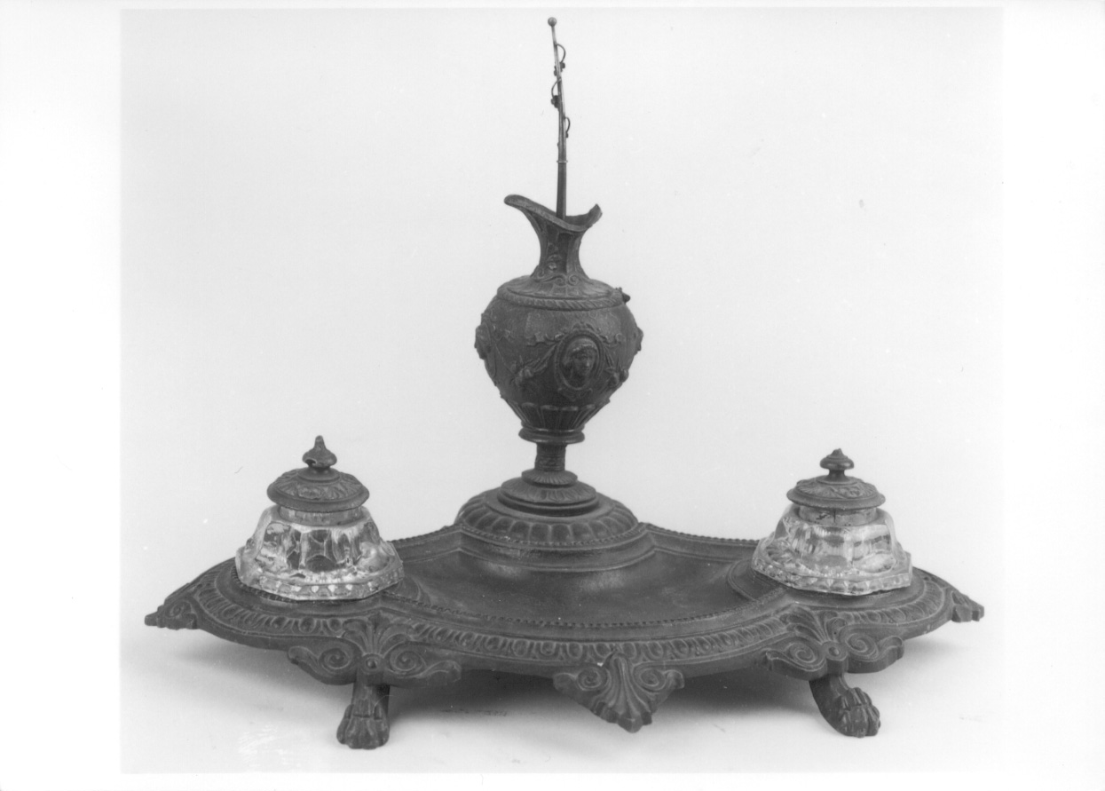 servizio per scrivere, opera isolata - bottega piemontese (ultimo quarto sec. XIX)