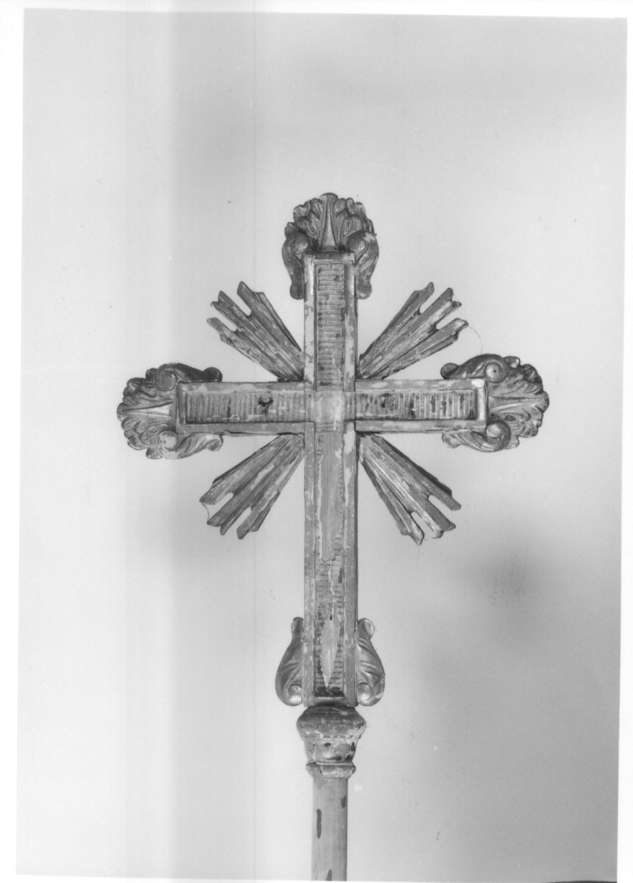 croce processionale, opera isolata - bottega piemontese (seconda metà sec. XVIII)