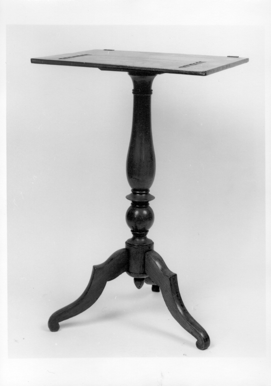 tavolino, opera isolata - bottega piemontese (terzo quarto sec. XIX)