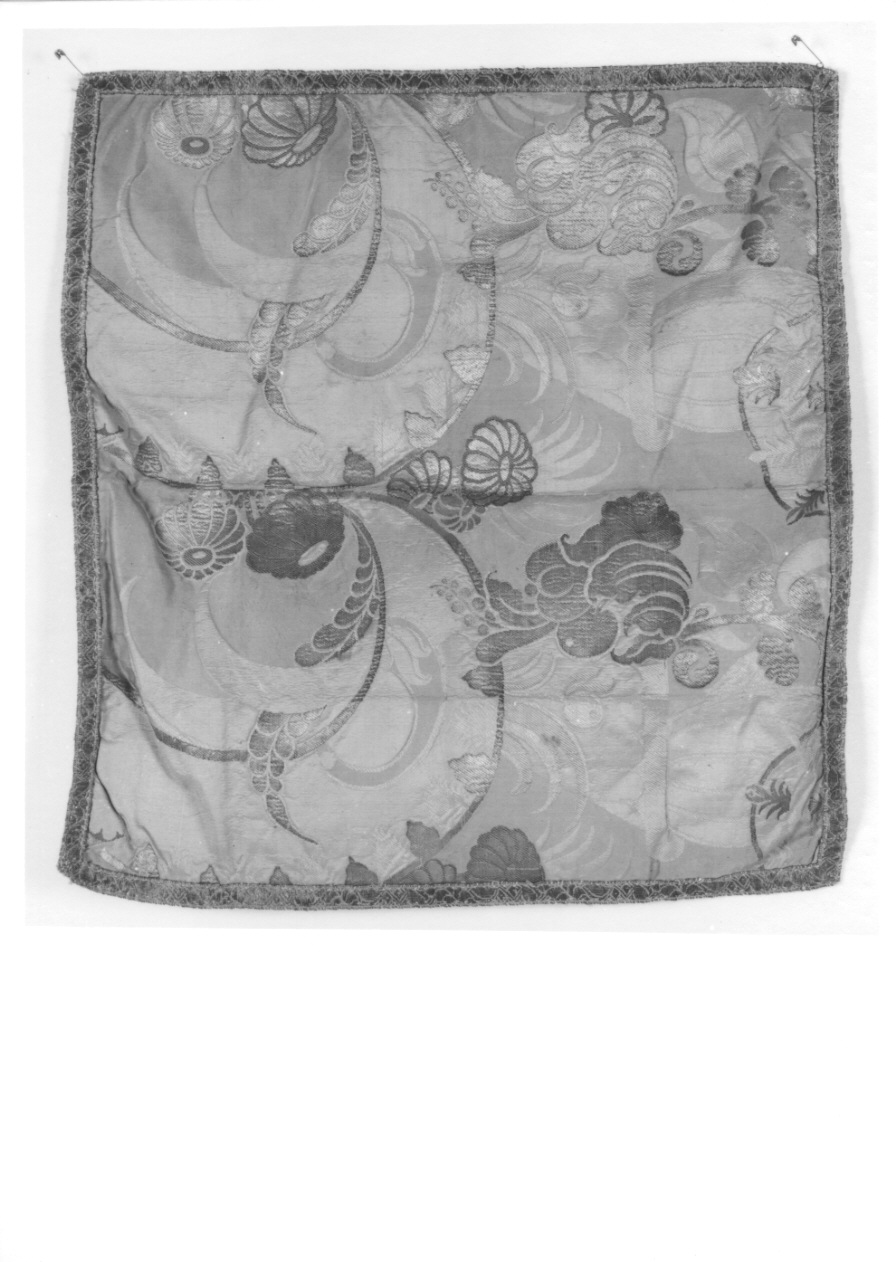 velo di calice, elemento d'insieme - manifattura italiana (primo quarto sec. XVIII)