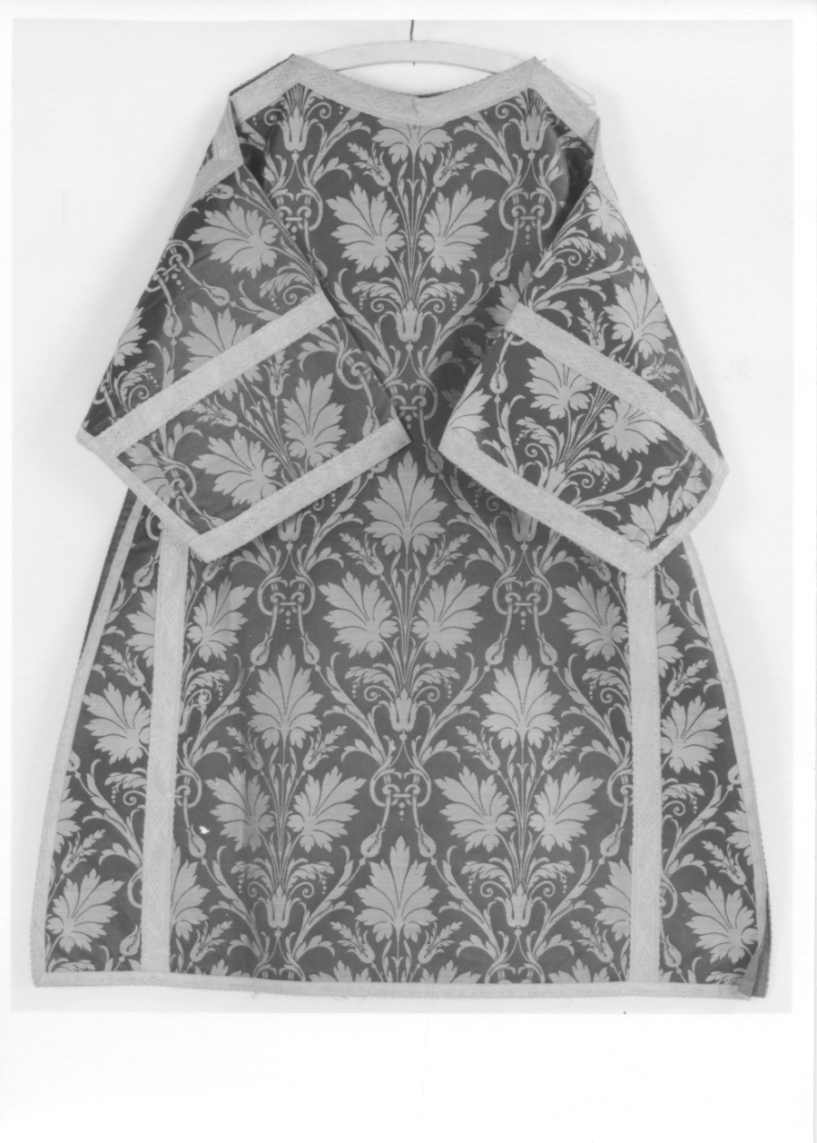 dalmatica, elemento d'insieme - manifattura piemontese (primo quarto sec. XX)