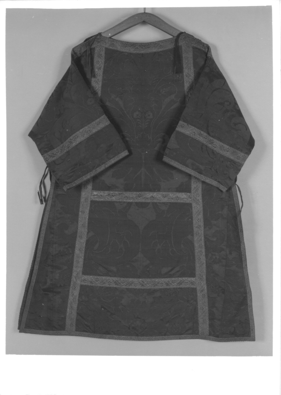 dalmatica, elemento d'insieme - manifattura italiana (?) (sec. XIX)