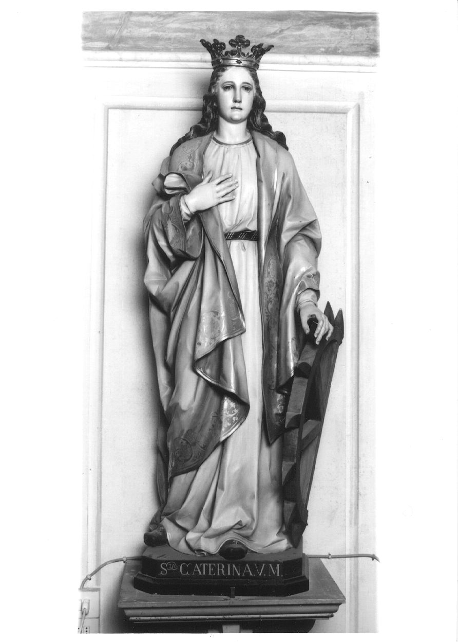 SANTA CATERINA D'ALESSANDRIA (statua, opera isolata) di Minoja Giovanni (secc. XIX/ XX)