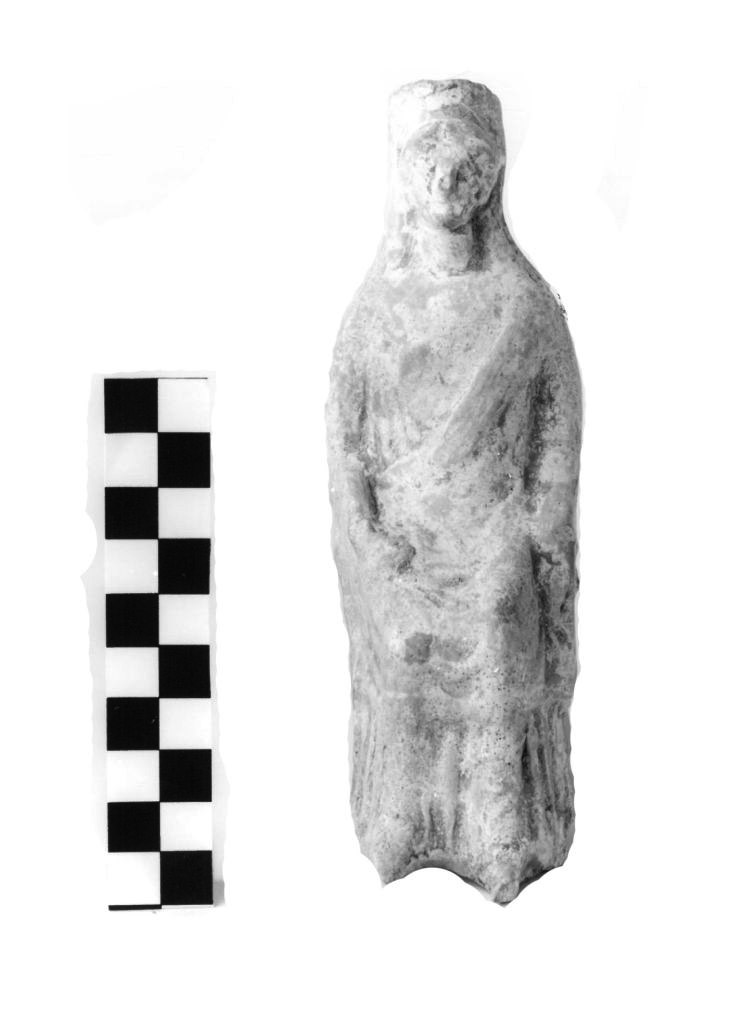 Figura femminile seduta (statuetta votiva) - ambito apulo (prima metà sec. IV a.C)