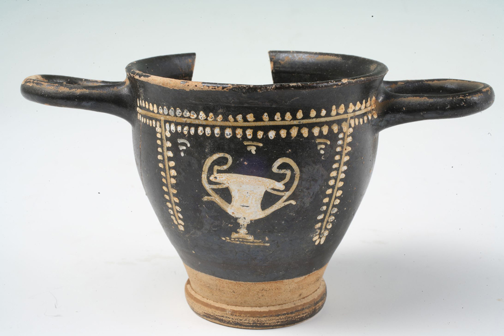 SKYPHOS, Morel, tipo 4373b 1 - produzione apula (sec. IV a.C)