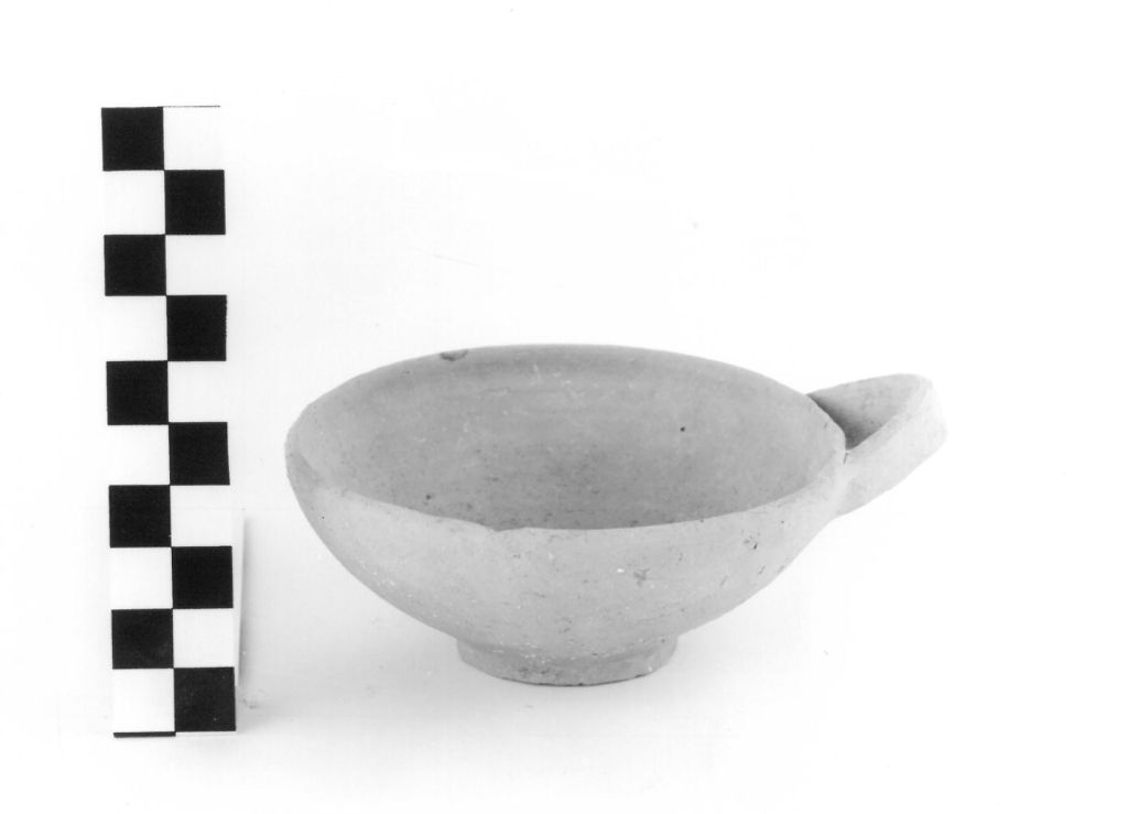 COPPETTA MONOANSATA - produzione apula (secc. III/ I a.C)