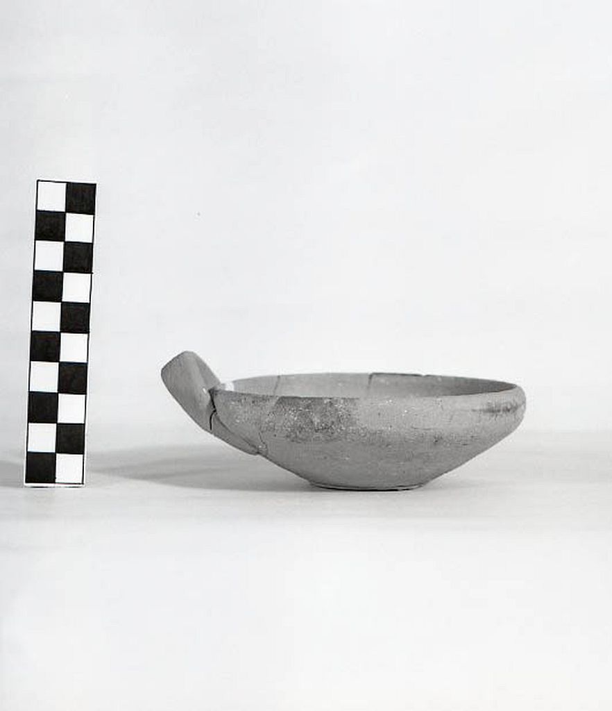 COPPETTA MONOANSATA - produzione apula (secc. III/ I a.C)