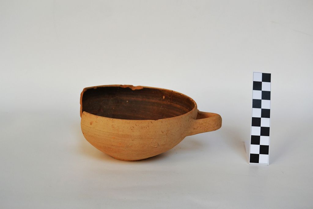 COPPETTA MONOANSATA - produzione apula (sec. IV a.C)