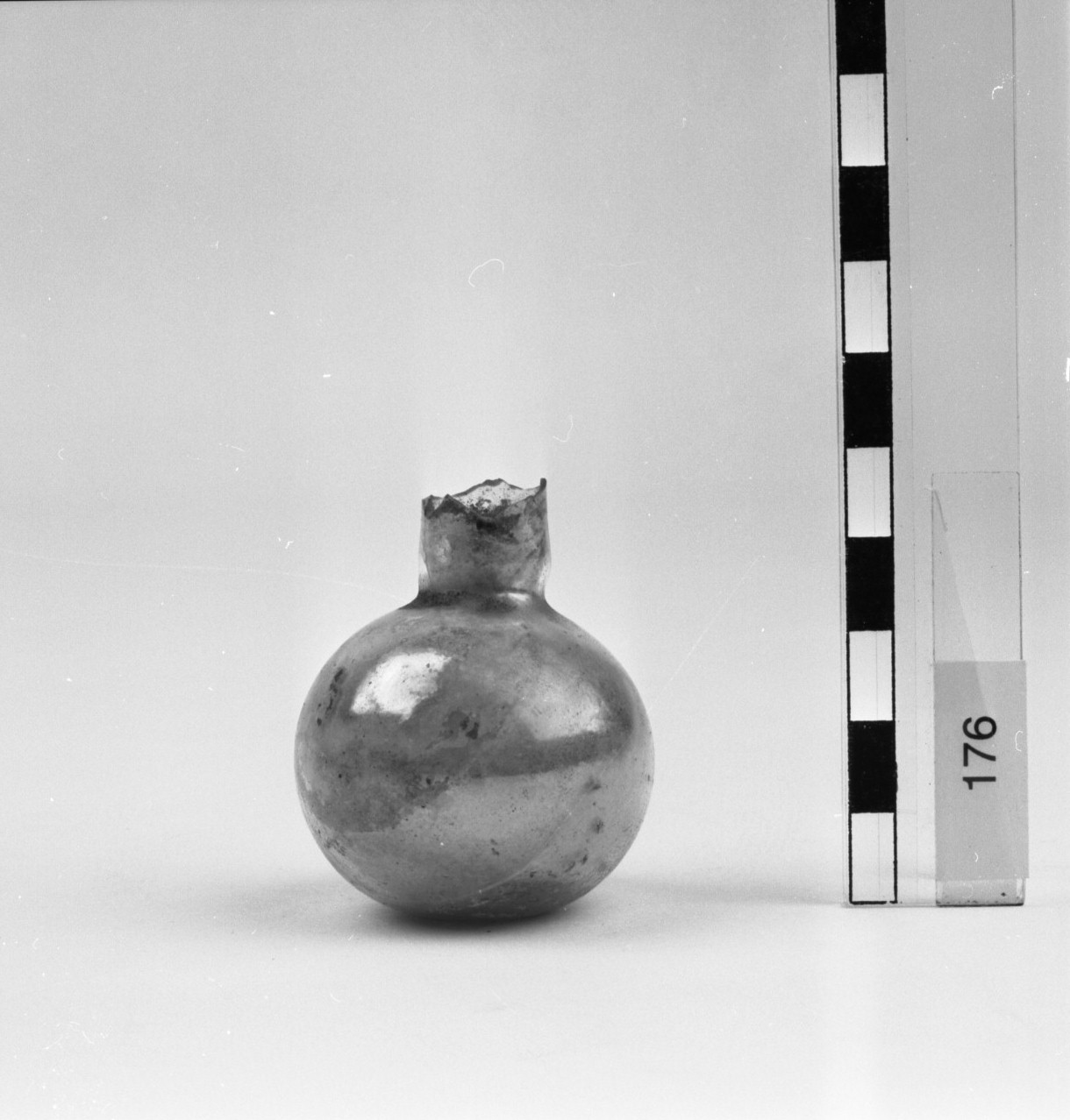 unguentario, Isings 10 (sec. I d.C)